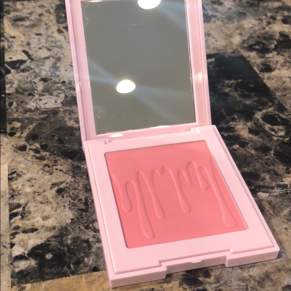 Kylie Cosmetics Other - Kylie Cosmetics Baddie on the Block blush. Kylie Cosmetics Other - Kylie Cosmetics Baddie on the Block blush.